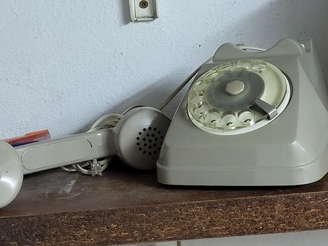 TELÉFONO HERALDO (DISCO) - AÑOS 70. VINTAGE. GRIS.