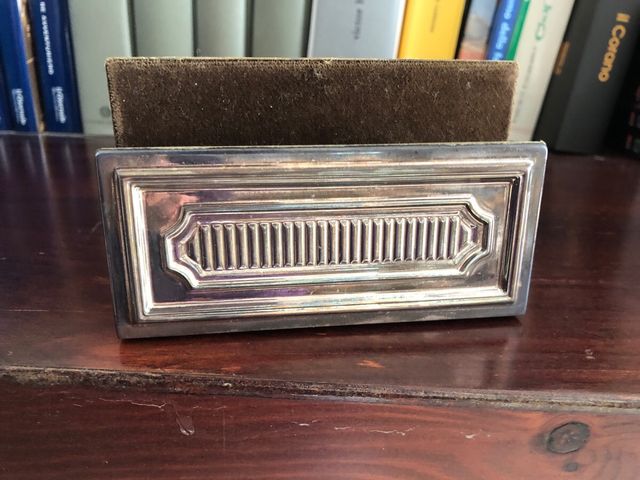 Prezioso portacarte da scrivania in argento925