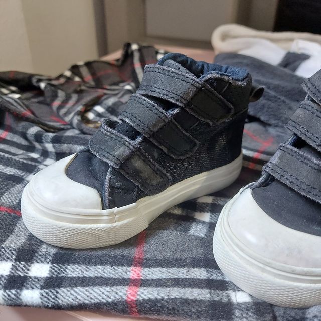 Cubrecamisa más mono bebe y zapatos