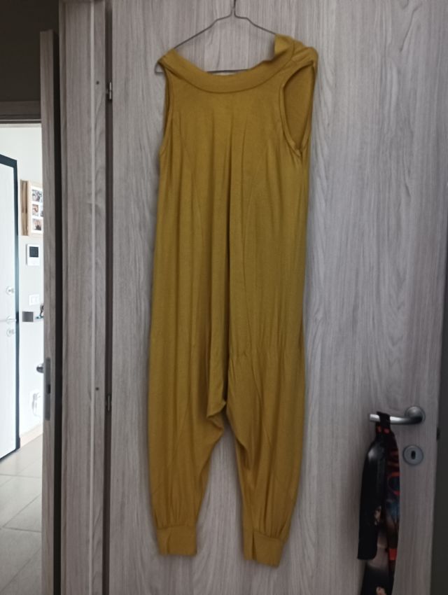 Tutina gialla taglia unica 