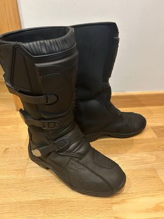 Botas triumph dirt talla 42