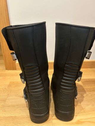 Botas triumph dirt talla 42