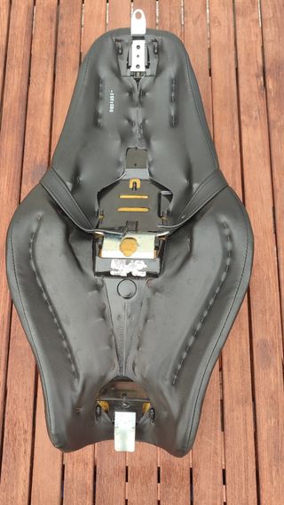 Asiento biplaza Harley Davidson sporster