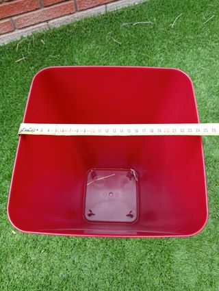 Maceta altura 48 cms color rojo