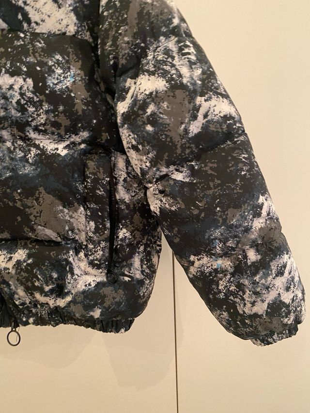 Cazadora acolchada con capucha niño