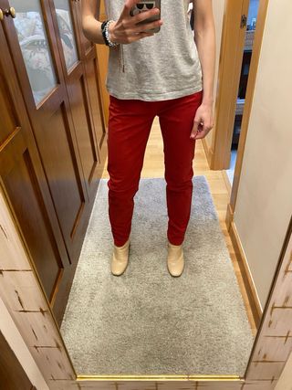Pantalon rojo de Bimba y Lola
