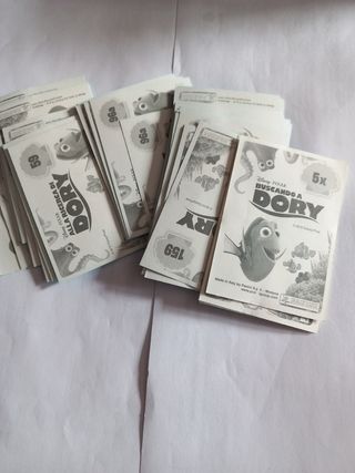 Vendo cromos Disney Buscando a Dory de P