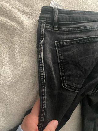 Pantalones vaqueros Levi’s mujer etiqueta negra
