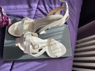 Sandalias piel Pura López número 38