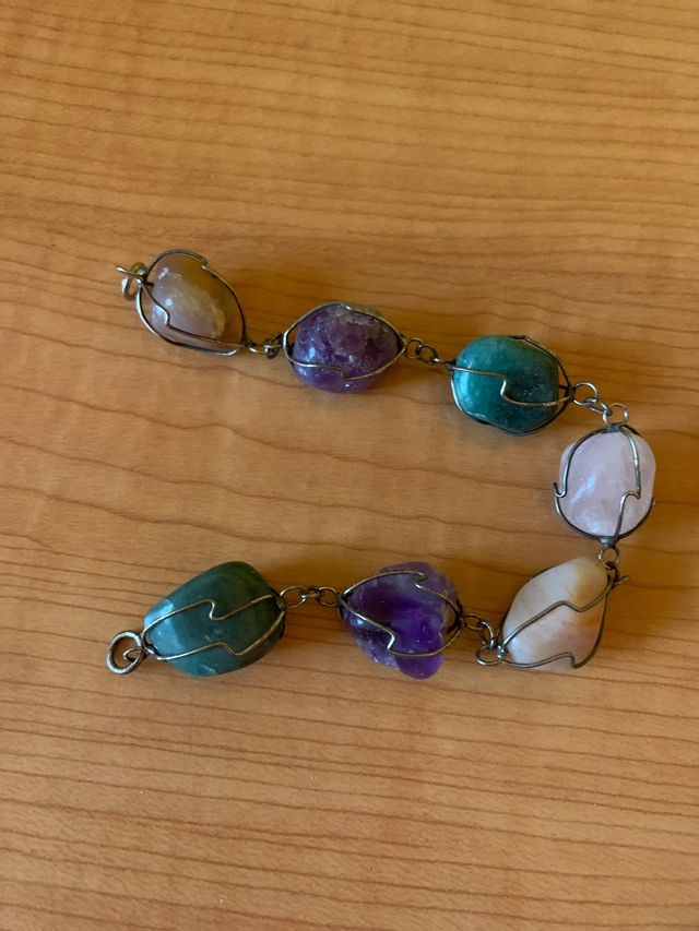 Collar y pulsera de piedras vintage