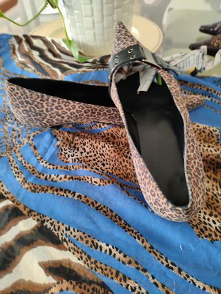 Zapatos de piel print animal