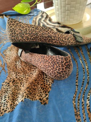 Zapatos de piel print animal