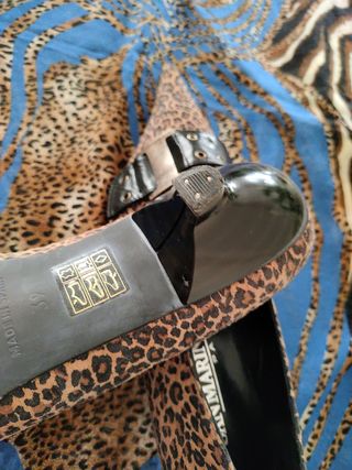 Zapatos de piel print animal