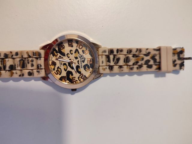 Reloj de leopardo