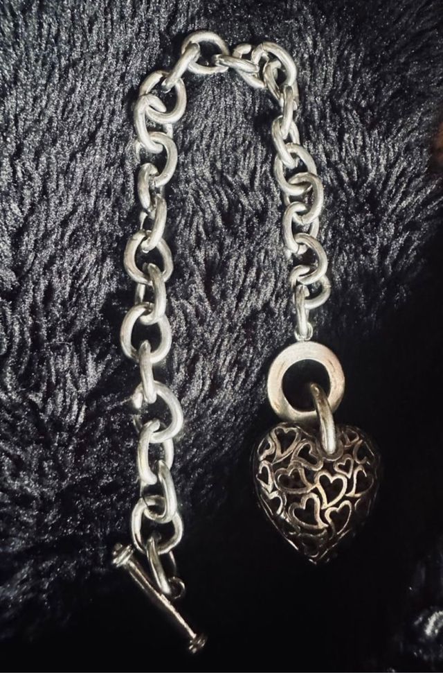 Bonita pieza de pulsera de plata corazón