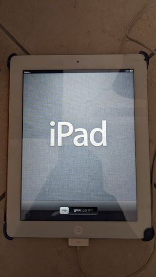 Apple iPad 2 16gb wifi + 3G - LEGGIMI