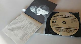 CD nuevo. Beatles . with the Beatles