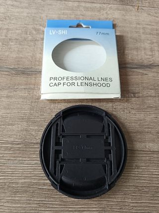 Tapa objetivo 77 mm