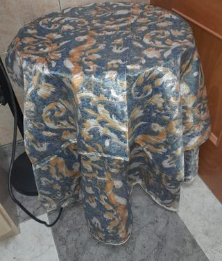 Mesa camilla pequeña