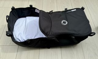 Bugaboo completo: silleta + capazo + burbuja