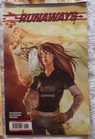 Lote 6 comics Runaways de Marvel