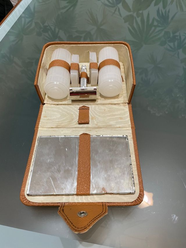 Estuche vintage de afeitar