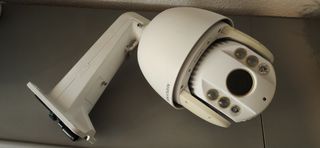 Camara Domo HIKVISION DS-2AE7123TI-A