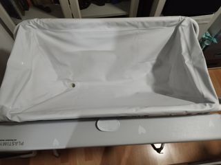 Bañera con cambiador plegable