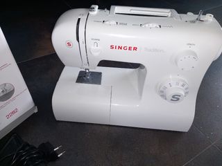 Maquina de coser Singer