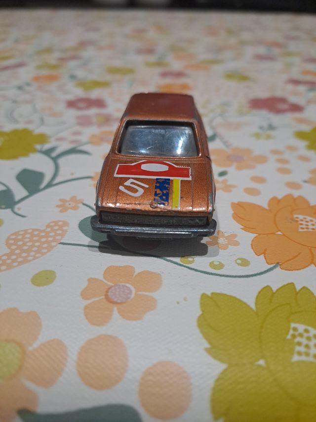 Miniatura Seat 128
