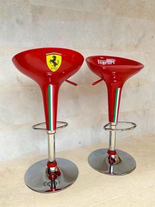 2 Taburete  Altos  ferrar