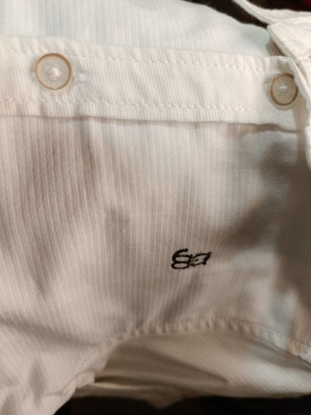 Camisa blanca talla 12 meses