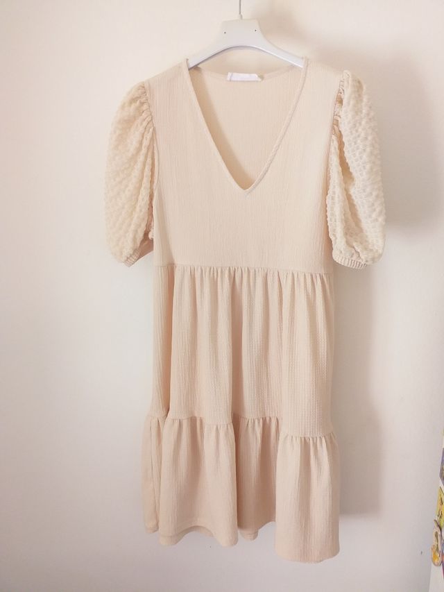 Vestito estivo Mango elegante maniche a sbuffo