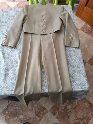Traje campero
