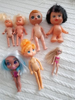 Lote de Muñecas pequeñas  7 muñecas x 5€ 
