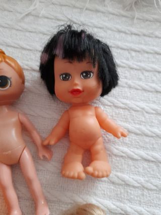 Lote de Muñecas pequeñas  7 muñecas x 5€ 