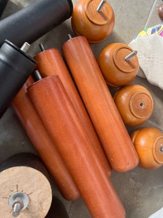 4 patas para camas o sofas