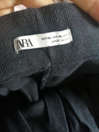 Pantalón Zara