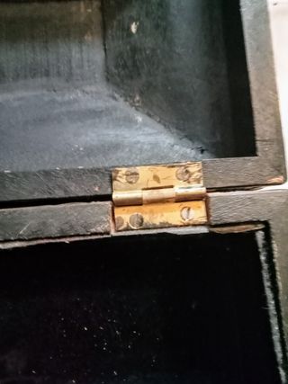 Caja madera antigua