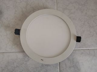 Downlight Matel Luz fría 6400k 20W. Led