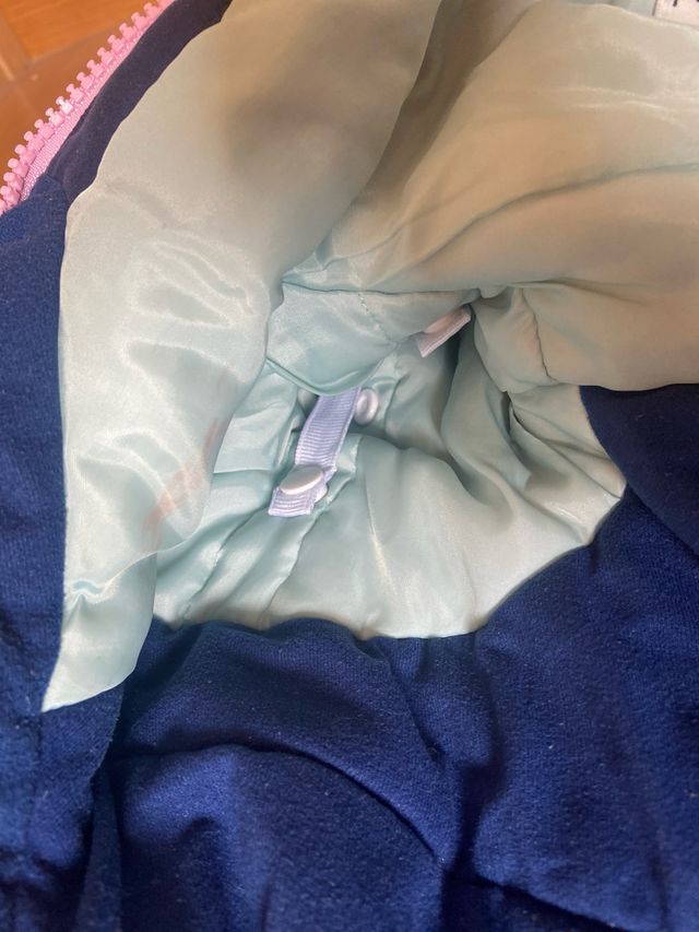 Chaqueta de niña Roxi talla 4-5.