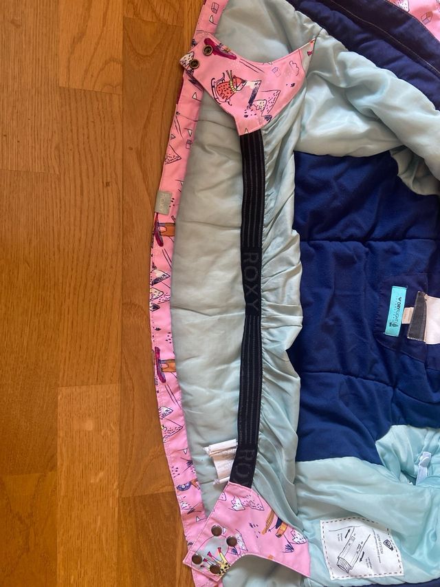 Chaqueta de niña Roxi talla 4-5.