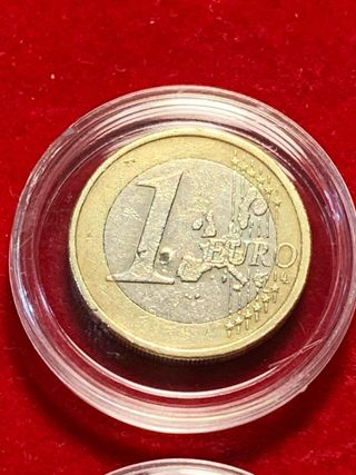 Moneda 1€ griega acuñada en finlandia 2002