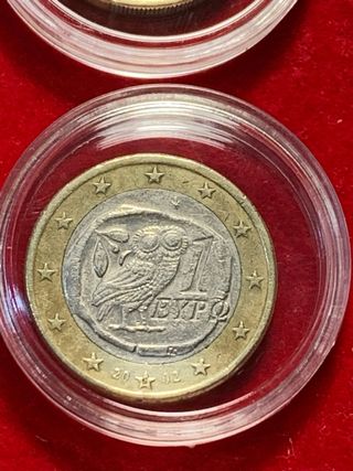 Moneda 1€ griega acuñada en finlandia 2002