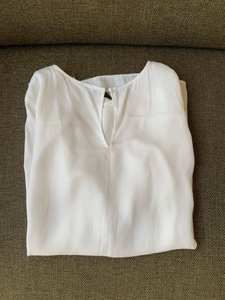 Blusa blanca de Zara