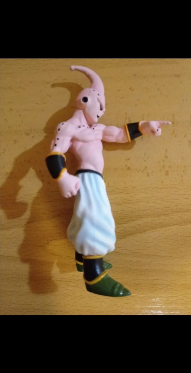 Figura Boo Dragon Ball Z bootleg