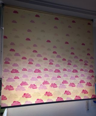 Estor y lámpara infantil