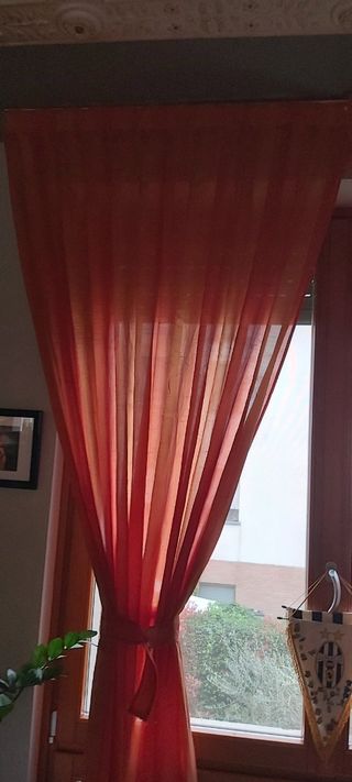 Tende organza arancio e rosse