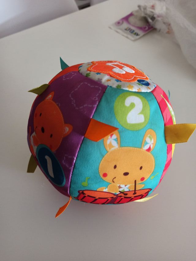Pelota cantarina vtech