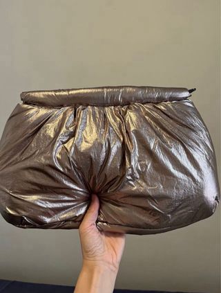 Bolso dorado Zara